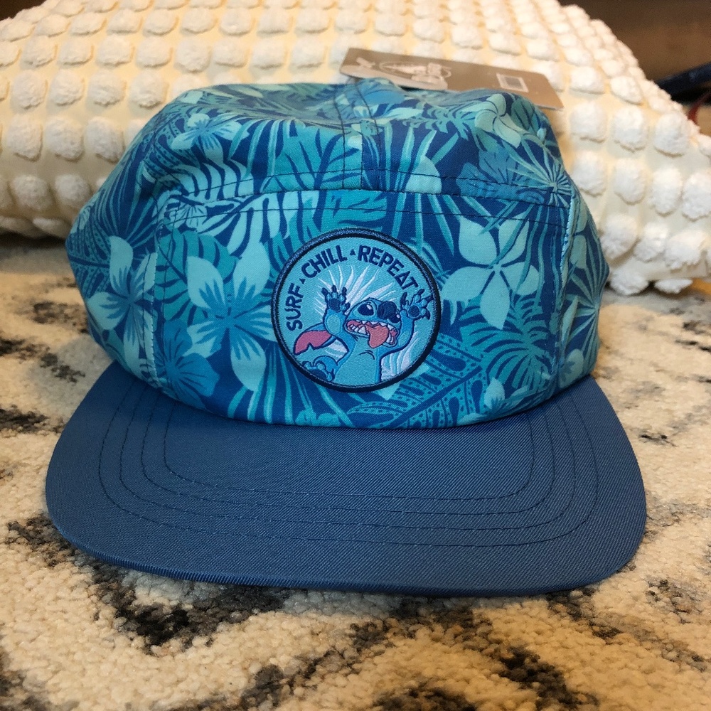 *** Disney *** NWT Lilo and Stitch Baseball Cap
